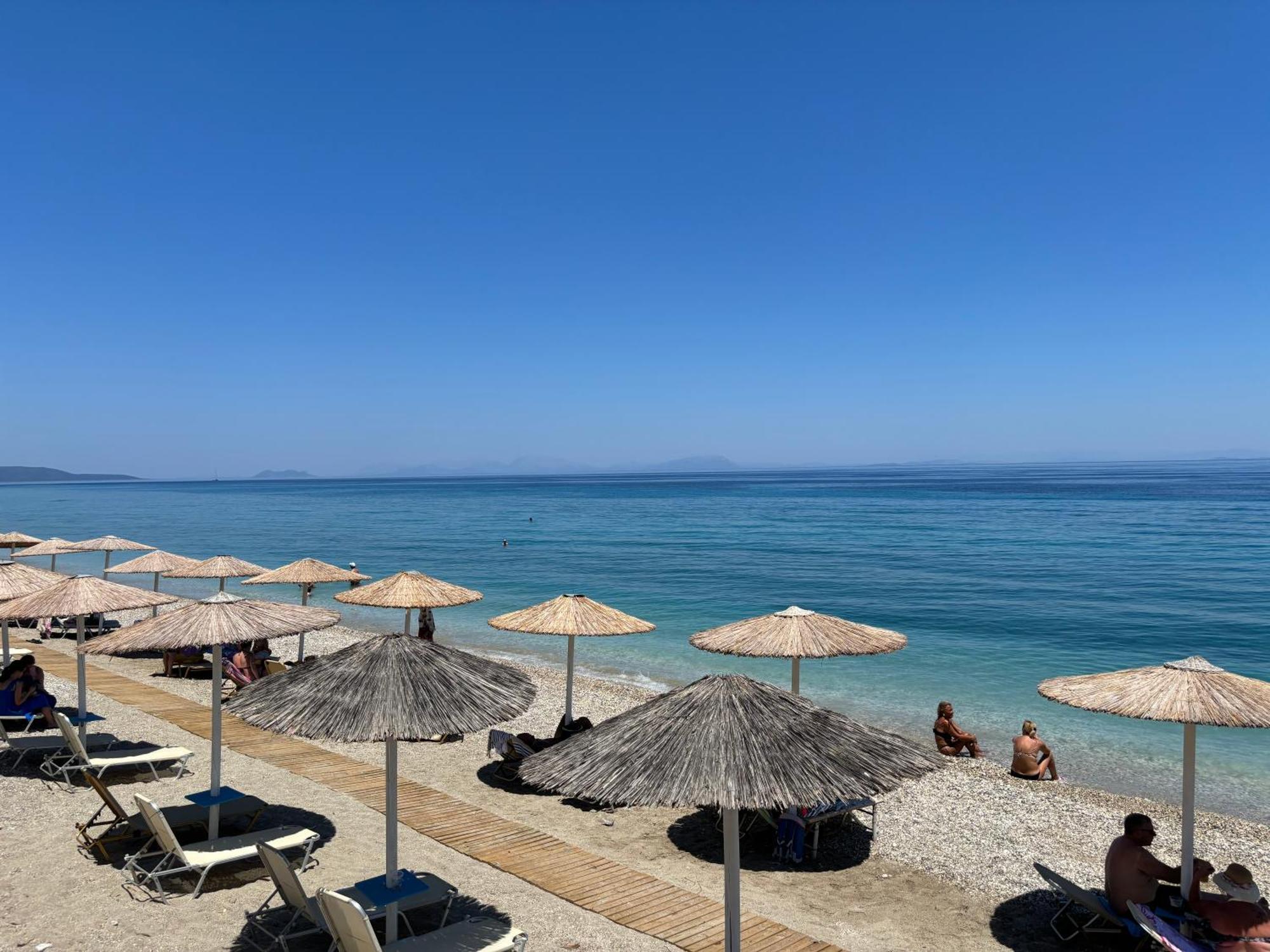 Friderica House Hotell Poros  Exteriör bild